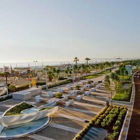 דירה Luxury & Big Villa Apartment 150 Mt Dal Mare *